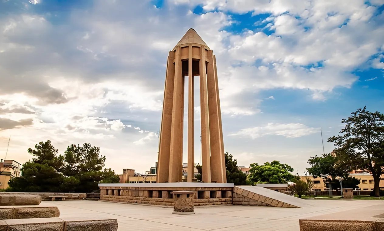 جاهای دیدنی همدان  لیست کامل و به‌روز