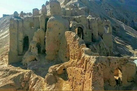 سفر به جاهای دیدنی کرمان؛ معرفی 29 جاذبه گردشگری کرمان + آدرس 25 آتشکده آناهیتا کرمان